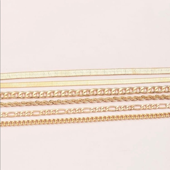 ✨Gold Chain Layered Bracelets (Boutique) - Picture 5 of 7